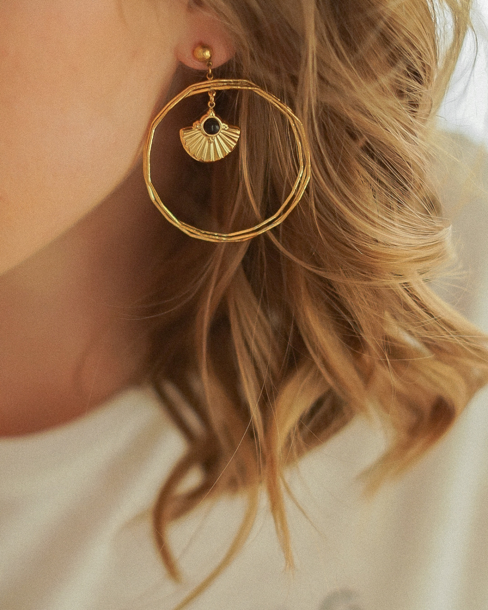 boucles d'oreilles anneaux