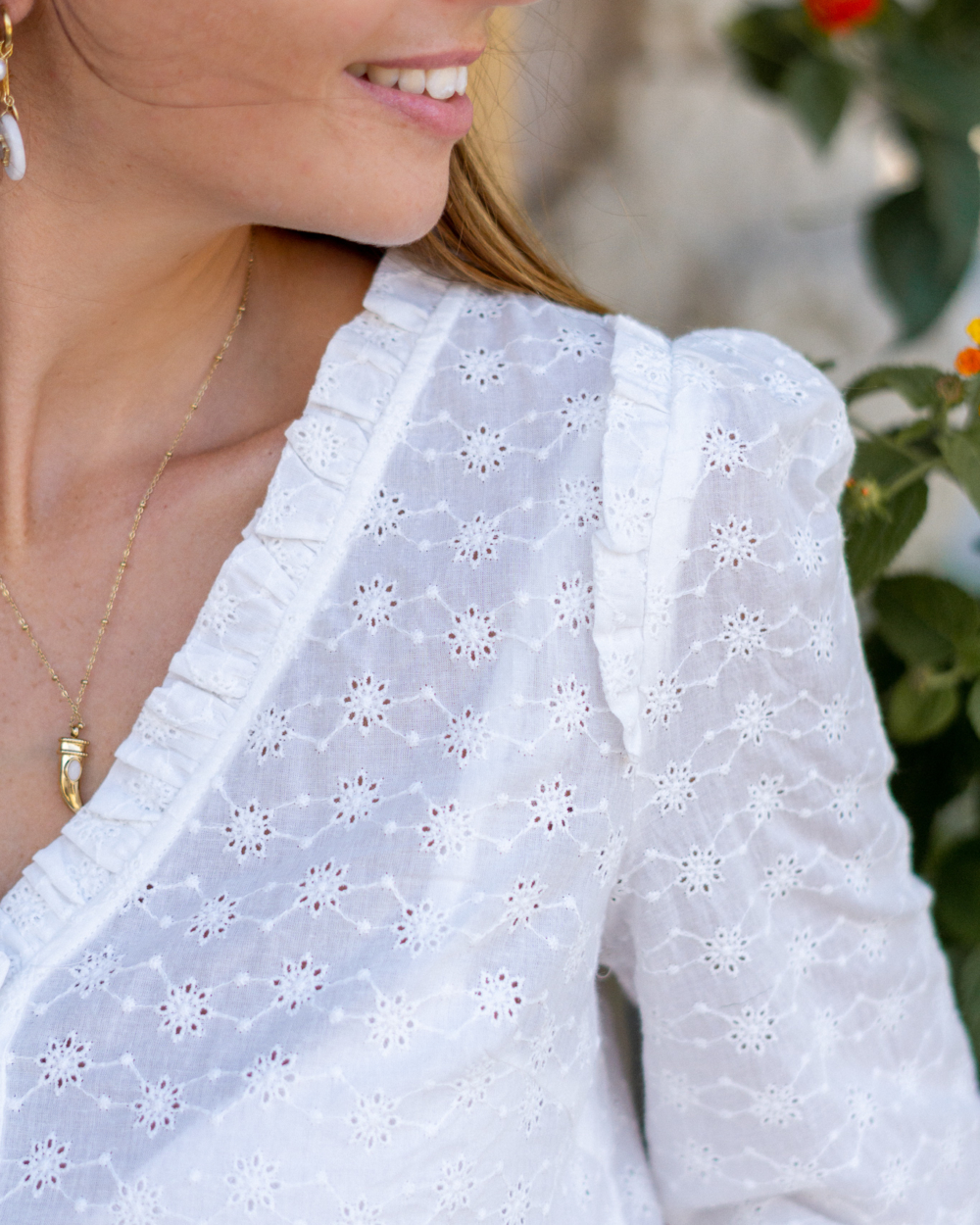 blouse blanche broderie