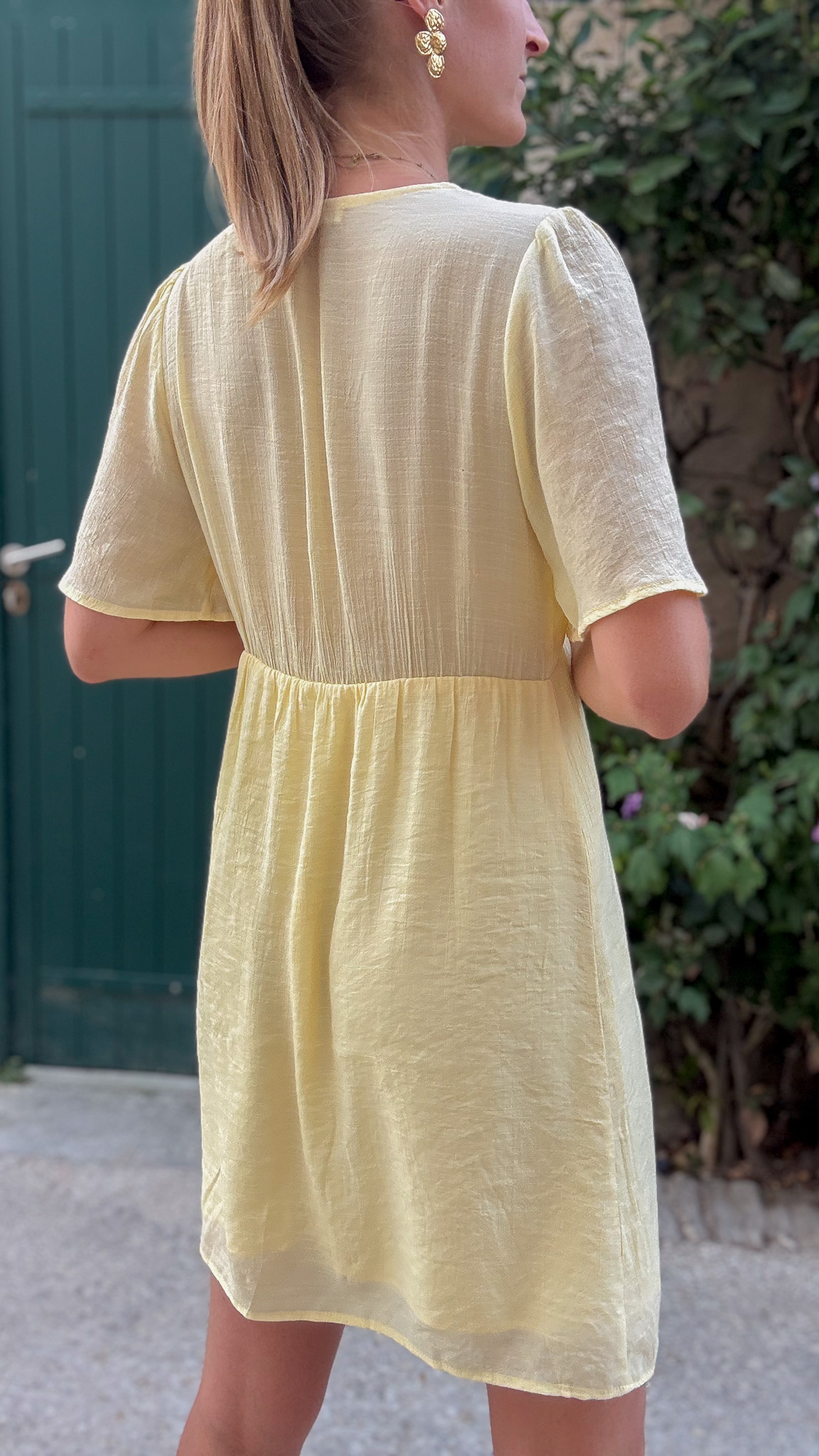 Robe Sunny – Image 4