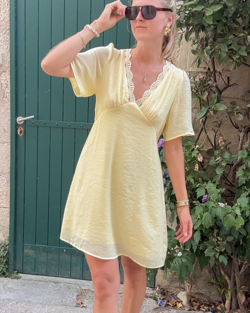Robe Sunny
